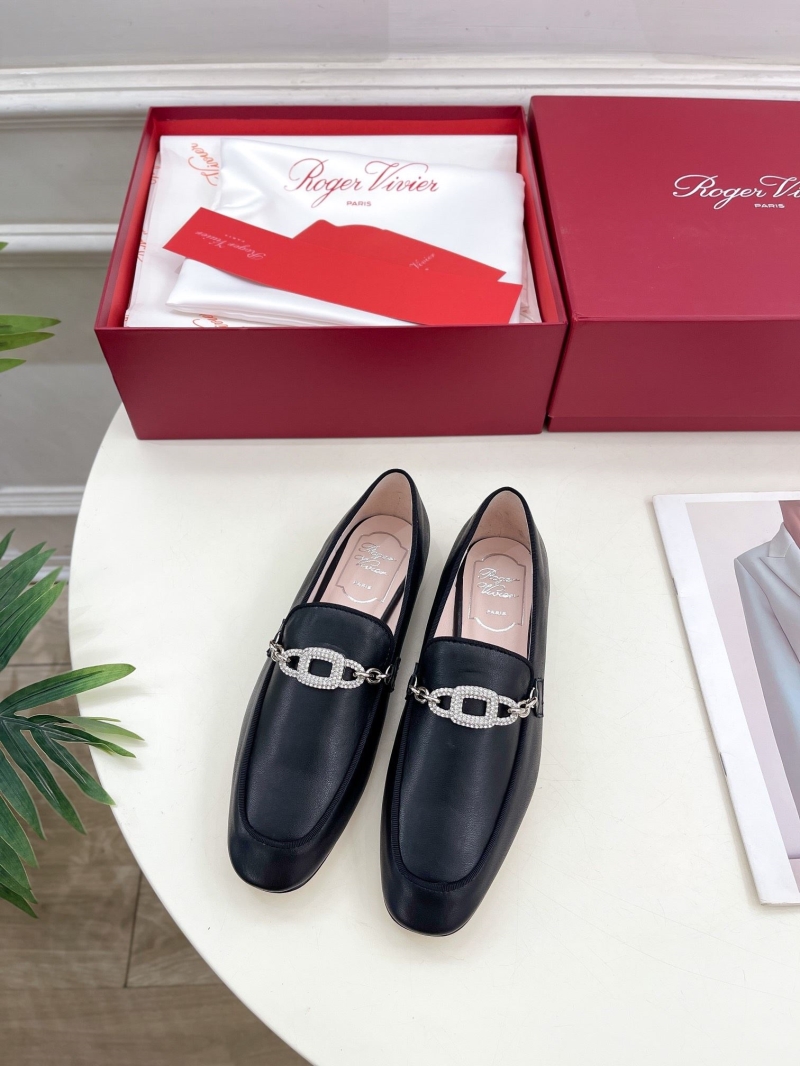 Roger Vivier flat shoes